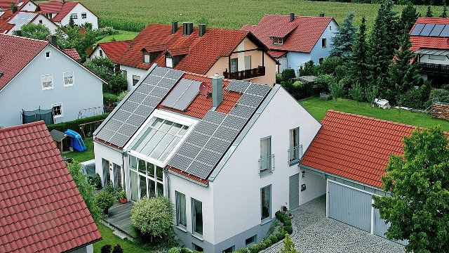 Photovoltaik Aichach-Friedberg Privathaus 