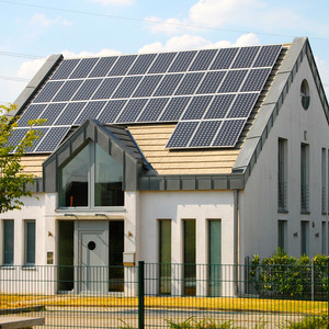 Bild: Photovoltaikanlage auf Einfamilienhaus
