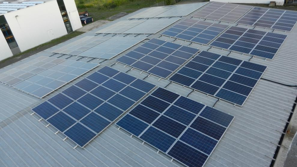 Photovoltaikanlage für Unternehmen Produktion